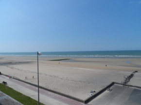Appartement avec terrasse panoramique, acceptant les animaux, parking - FR-1-487-281
